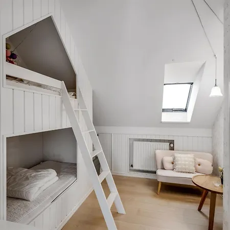 Domi - 200m From The Sea By Interhome *